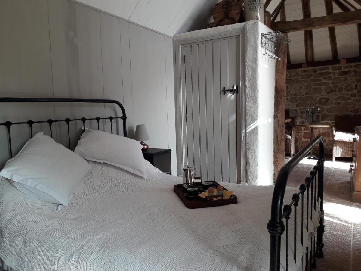 Countryside Tiny House Near Chateau De Hautefort * Boisseuilh